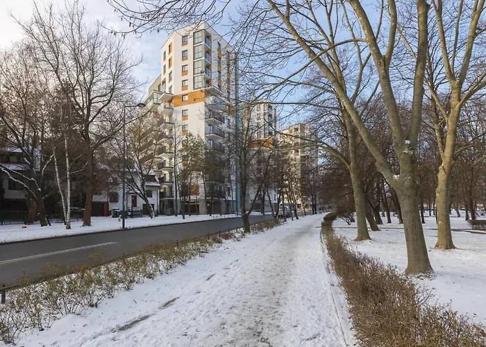 Warsaw-Aparts Stegny